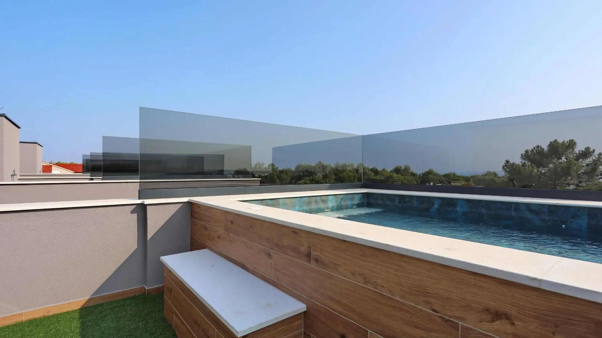 アパート ヴィルK1-Penthouse With Sea View And Heated Poolアパートメント クロアチア
